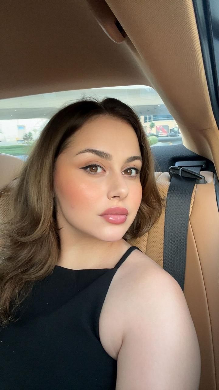 Model Gigi